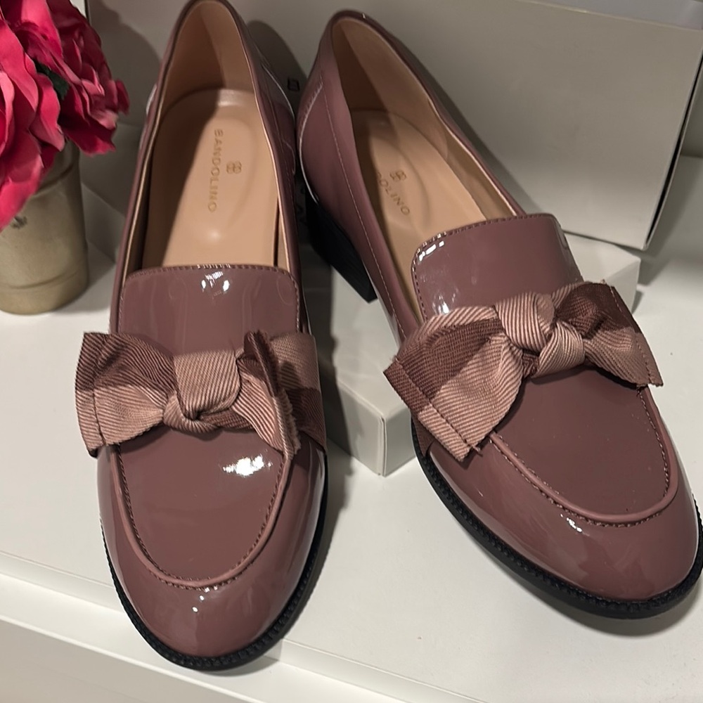 Bandolino Pink Loafers with Bow Detail